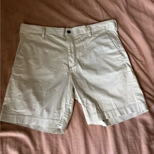 Men's Classic Tan/Green Shorts